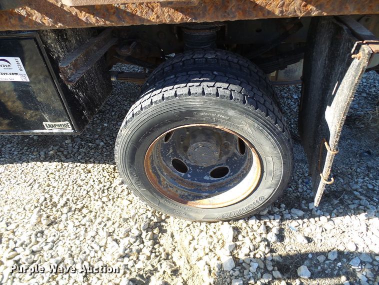 image for item DC2847 2009 Ford F550 Super Duty  flatbed truck