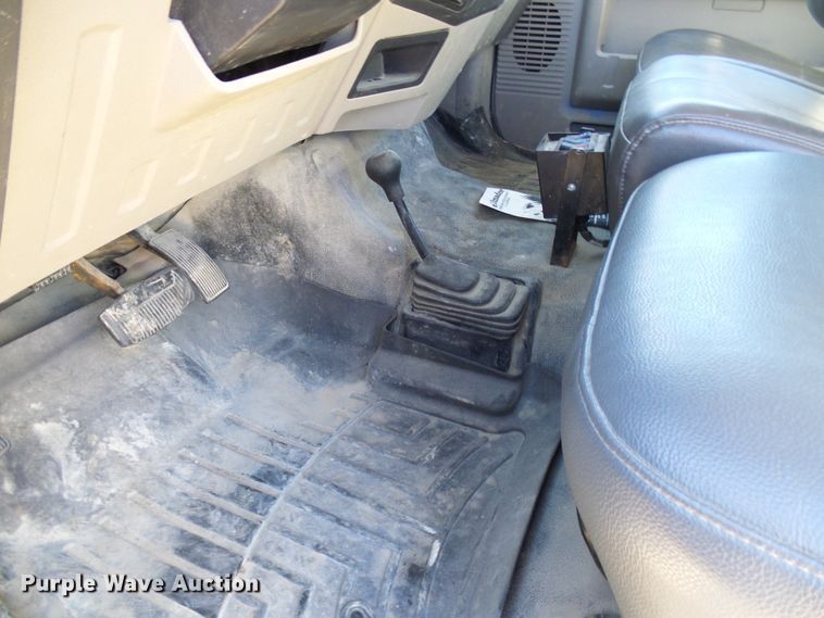 image for item DC2847 2009 Ford F550 Super Duty  flatbed truck