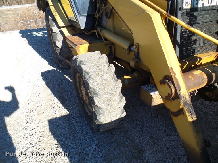 image for item DC2848 2000 Caterpillar 426C  backhoe