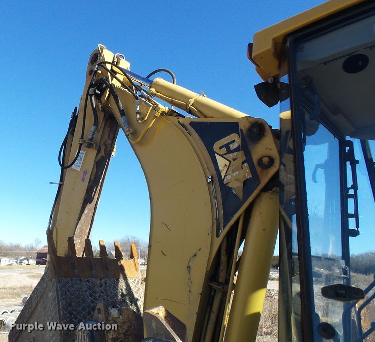 image for item DC2848 2000 Caterpillar 426C  backhoe