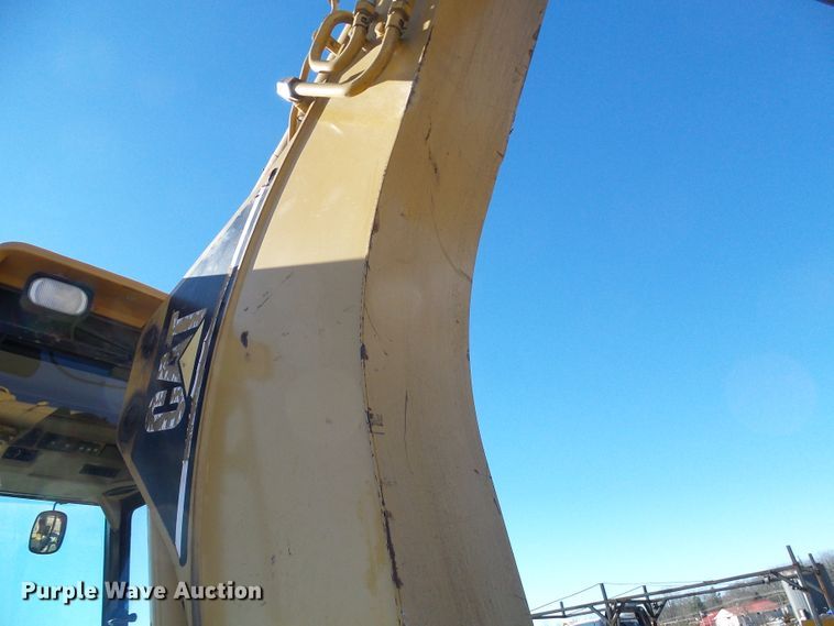 image for item DC2848 2000 Caterpillar 426C  backhoe