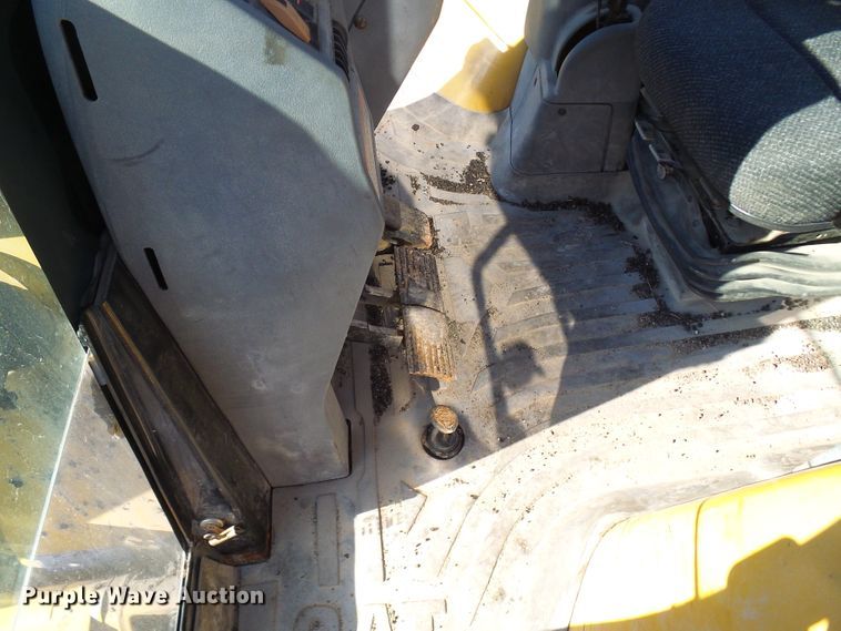 image for item DC2848 2000 Caterpillar 426C  backhoe