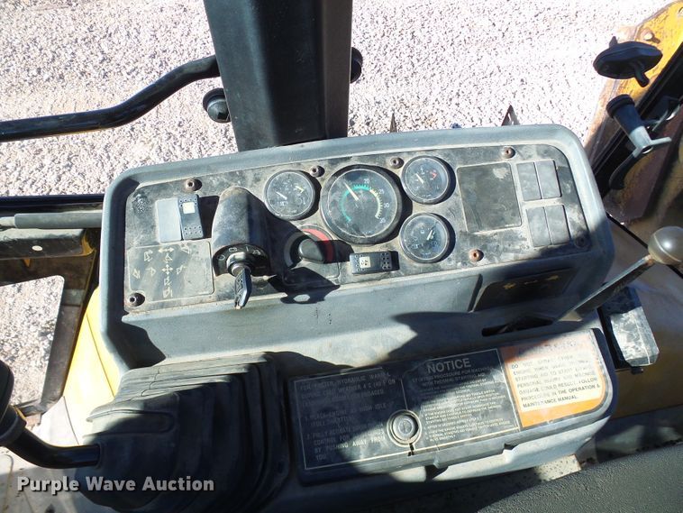 image for item DC2848 2000 Caterpillar 426C  backhoe