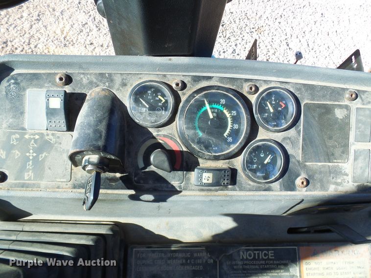 image for item DC2848 2000 Caterpillar 426C  backhoe