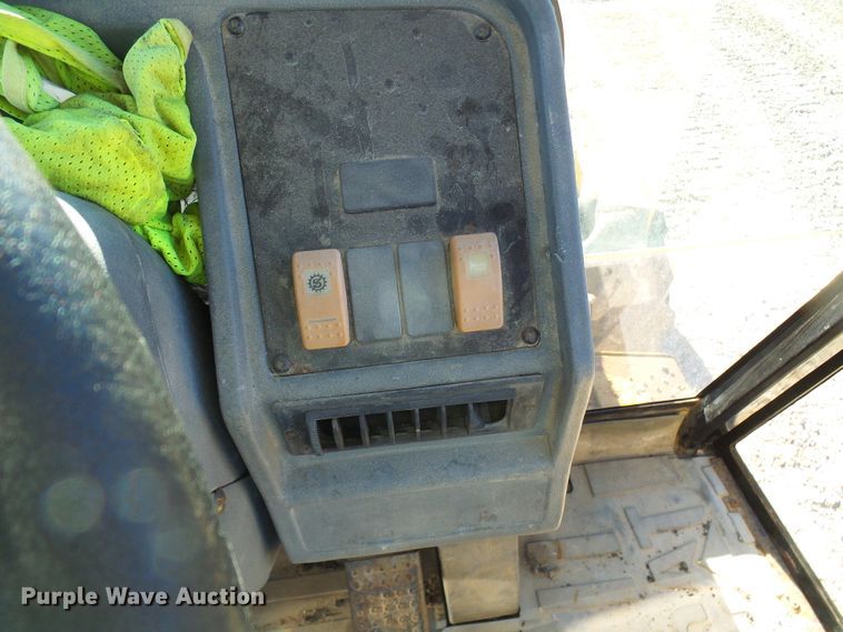 image for item DC2848 2000 Caterpillar 426C  backhoe