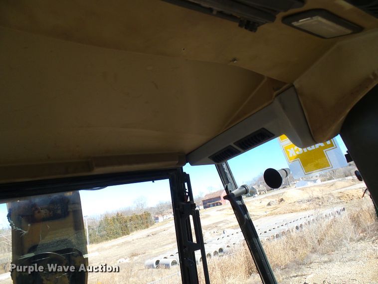 image for item DC2848 2000 Caterpillar 426C  backhoe