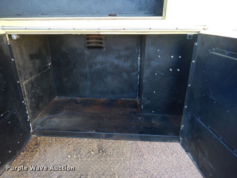 image for item DC8769 1993 Chevrolet Kodiak C6500  pumper fire truck