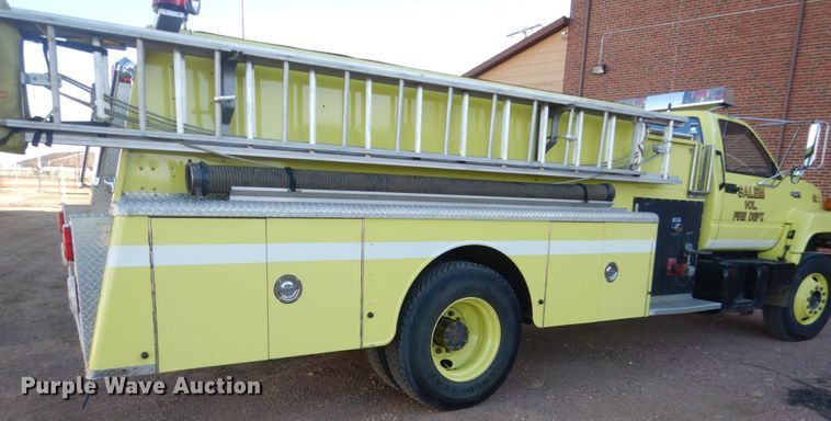 image for item DC8769 1993 Chevrolet Kodiak C6500  pumper fire truck