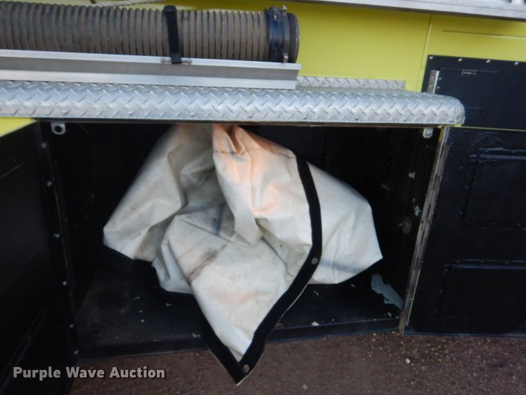 image for item DC8769 1993 Chevrolet Kodiak C6500  pumper fire truck