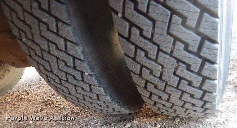 image for item DC8769 1993 Chevrolet Kodiak C6500  pumper fire truck