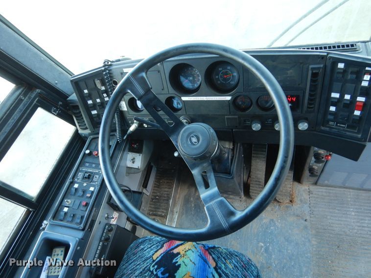 image for item DC8771 1995 MCI 102-D3  coach bus