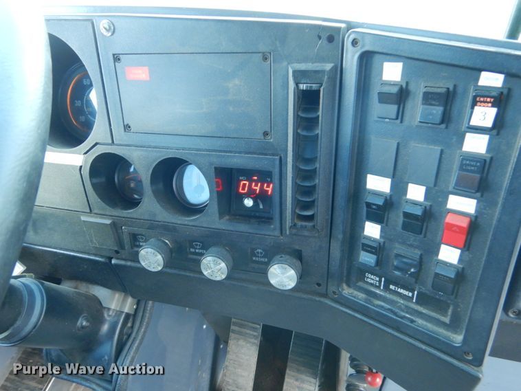 image for item DC8771 1995 MCI 102-D3  coach bus