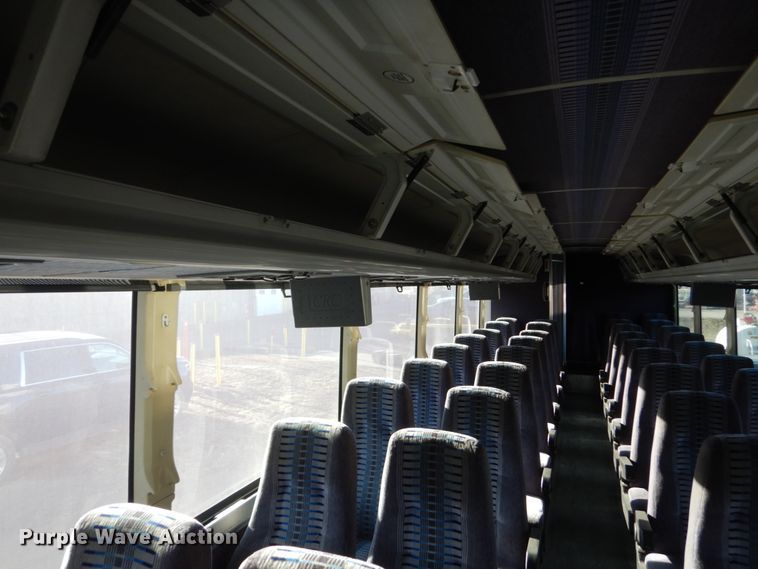 image for item DC8771 1995 MCI 102-D3  coach bus