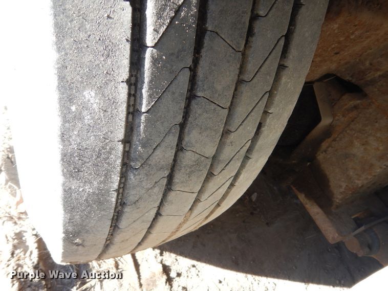 image for item DC8771 1995 MCI 102-D3  coach bus