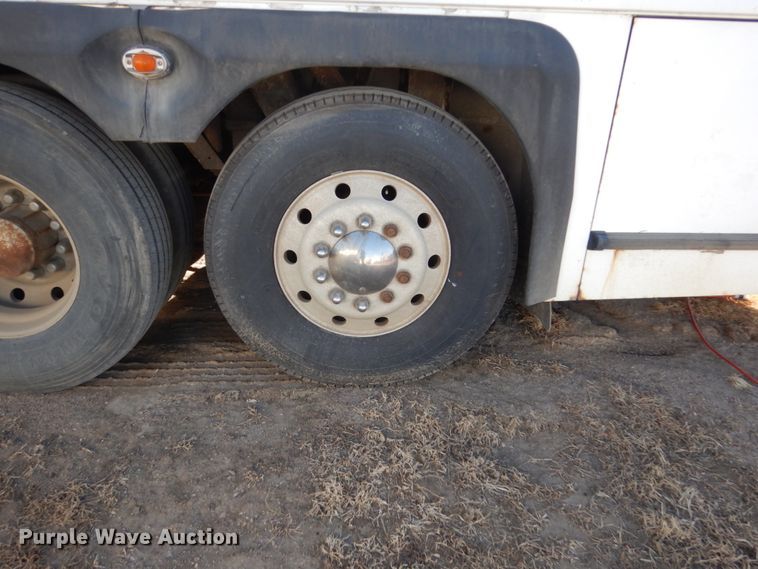 image for item DC8771 1995 MCI 102-D3  coach bus