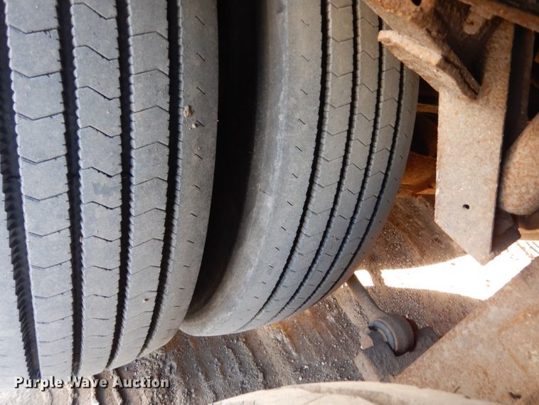 image for item DC8771 1995 MCI 102-D3  coach bus