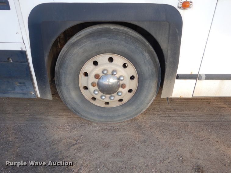 image for item DC8771 1995 MCI 102-D3  coach bus