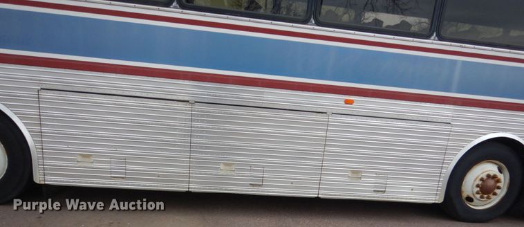 image for item DC8775 1980 Eagle 10  coach bus