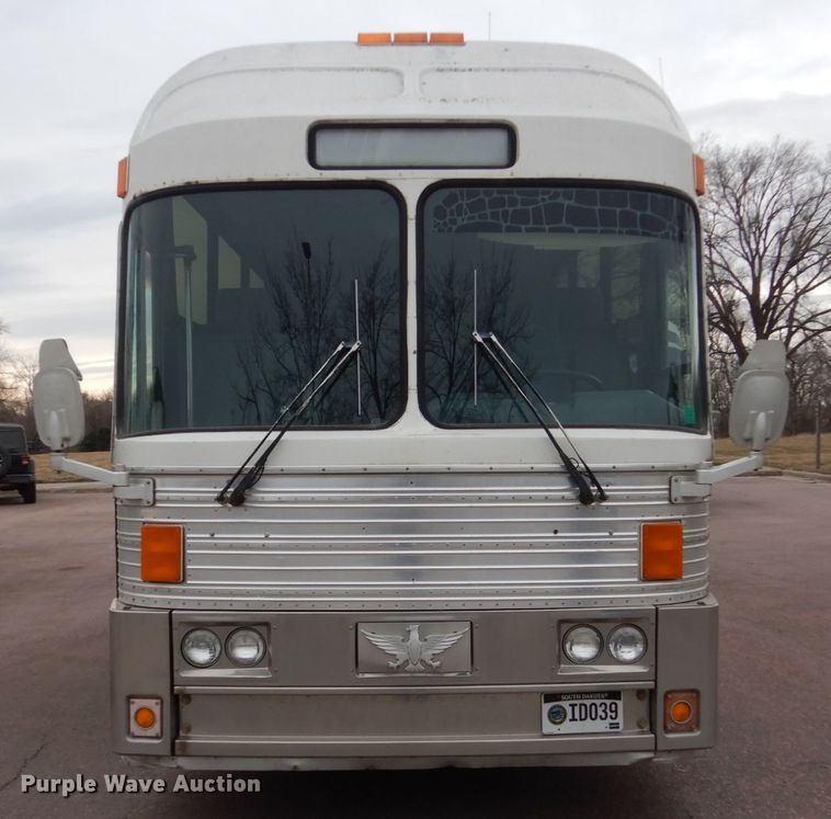 image for item DC8776 1984 Eagle 10  coach bus