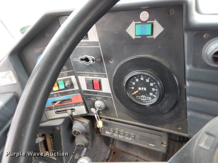 image for item DC8776 1984 Eagle 10  coach bus