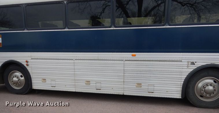 image for item DC8776 1984 Eagle 10  coach bus