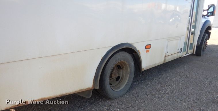 image for item DC8806 2012 Ford F550  shuttle bus