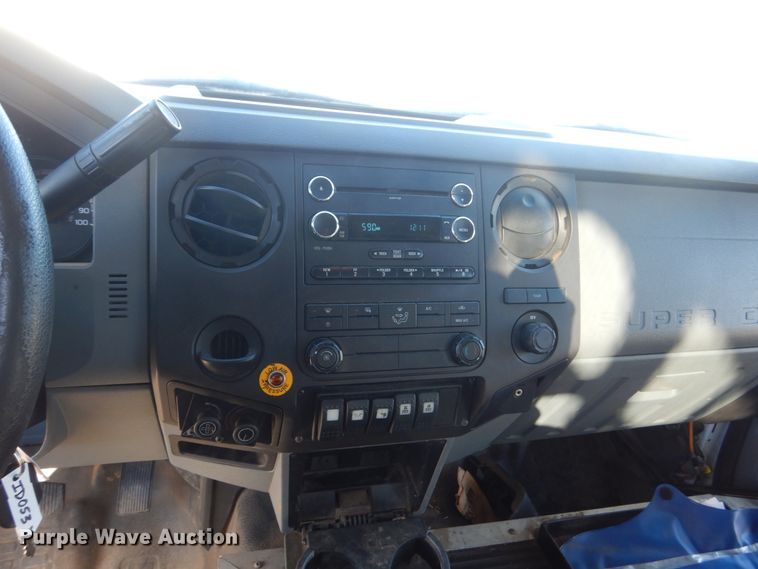 image for item DC8806 2012 Ford F550  shuttle bus