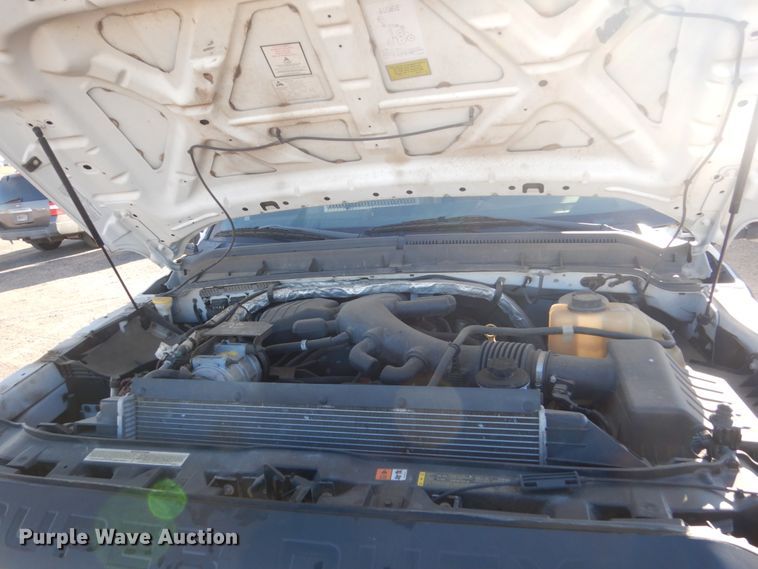 image for item DC8806 2012 Ford F550  shuttle bus