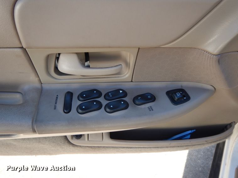 image for item DF3229 2001 Ford Crown Victoria Police Interceptor