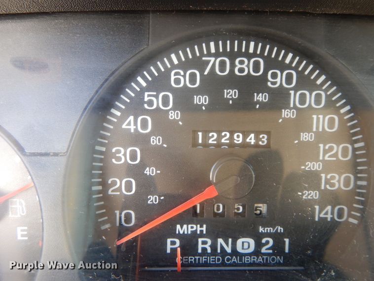 image for item DF3229 2001 Ford Crown Victoria Police Interceptor