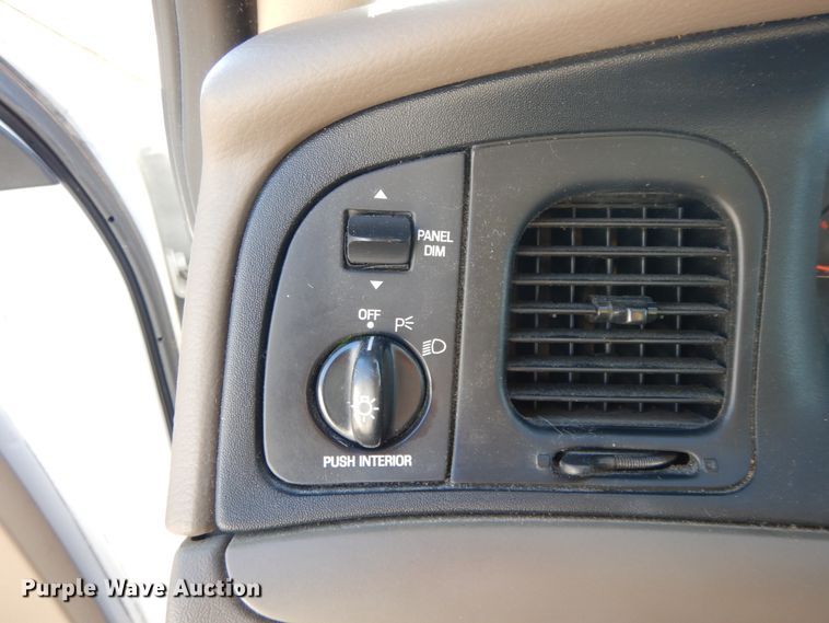 image for item DF3229 2001 Ford Crown Victoria Police Interceptor