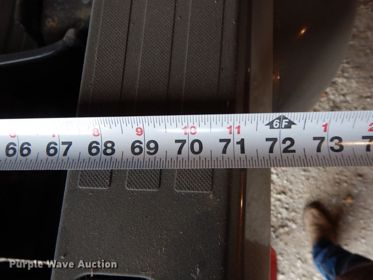 image for item DF3232 2019 Ford F350 pickup truck bed