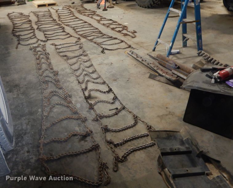 image for item DF3234 (6) snow chains