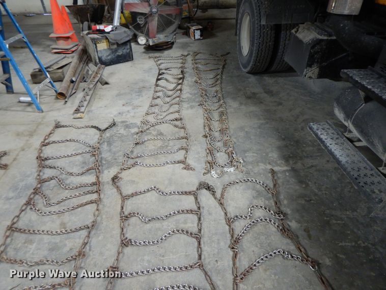 image for item DF3234 (6) snow chains