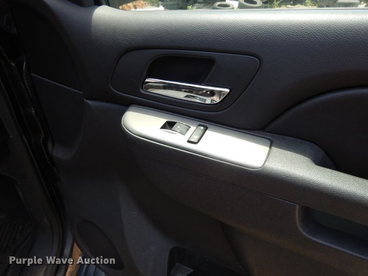 image for item DF4185 2013 Chevrolet Tahoe Police  SUV