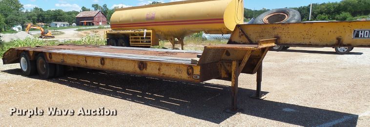 image for item DG2033 1989 Holden HLB39225 equipment trailer