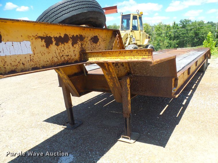 image for item DG2033 1989 Holden HLB39225 equipment trailer