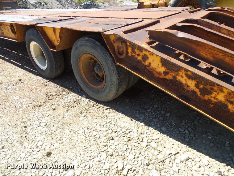 image for item DG2033 1989 Holden HLB39225 equipment trailer