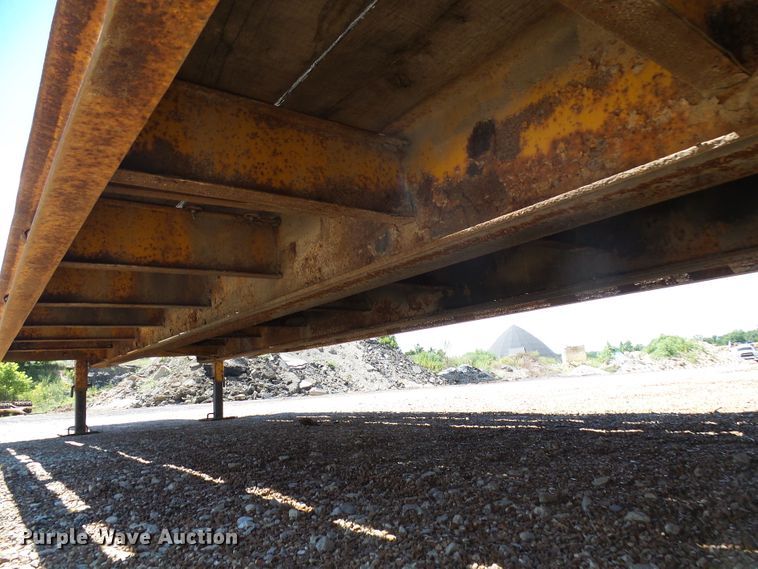 image for item DG2033 1989 Holden HLB39225 equipment trailer