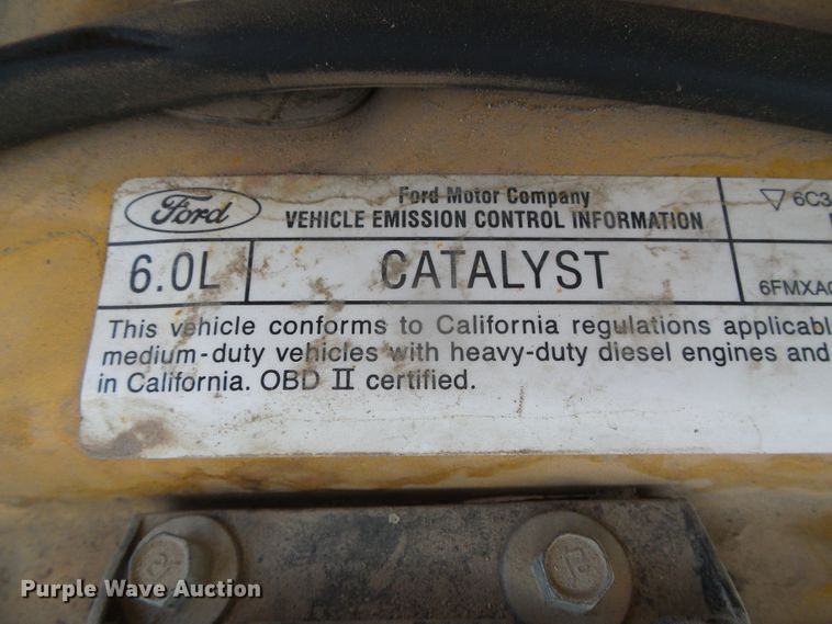 image for item DG8401 2006 Ford E350  school bus