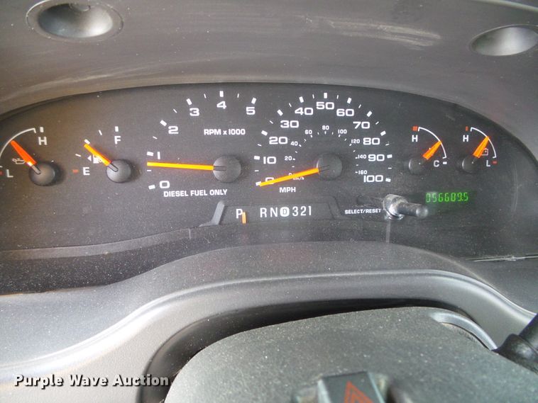 image for item DG8401 2006 Ford E350  school bus