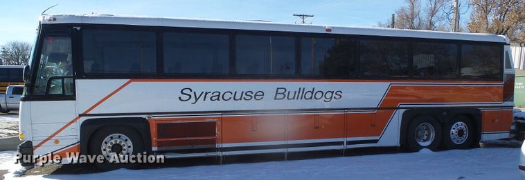 image for item DG8403 1987 MCI 102-A3  coach bus