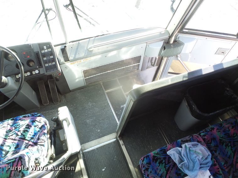 image for item DG8403 1987 MCI 102-A3  coach bus