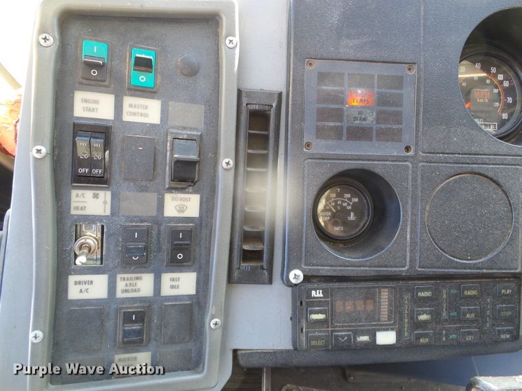 image for item DG8403 1987 MCI 102-A3  coach bus