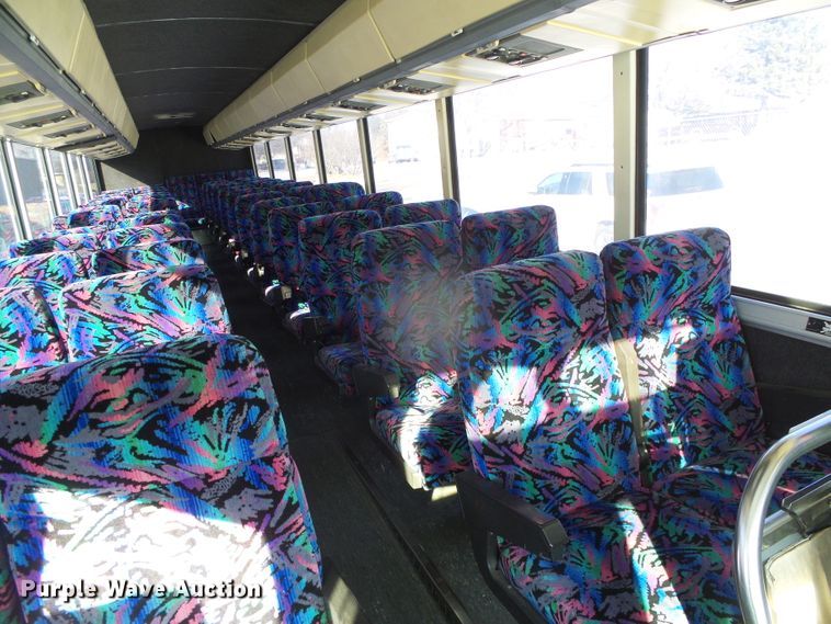 image for item DG8403 1987 MCI 102-A3  coach bus