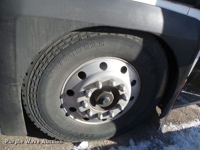 image for item DG8403 1987 MCI 102-A3  coach bus