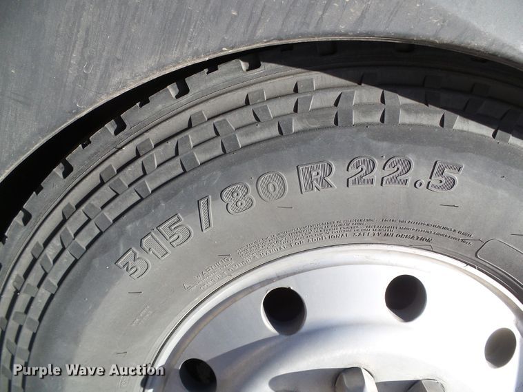 image for item DG8403 1987 MCI 102-A3  coach bus