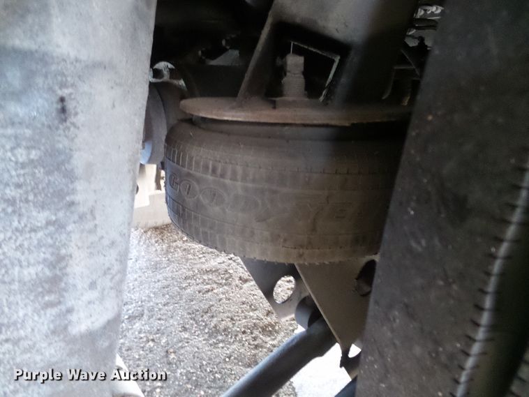 image for item DG8403 1987 MCI 102-A3  coach bus