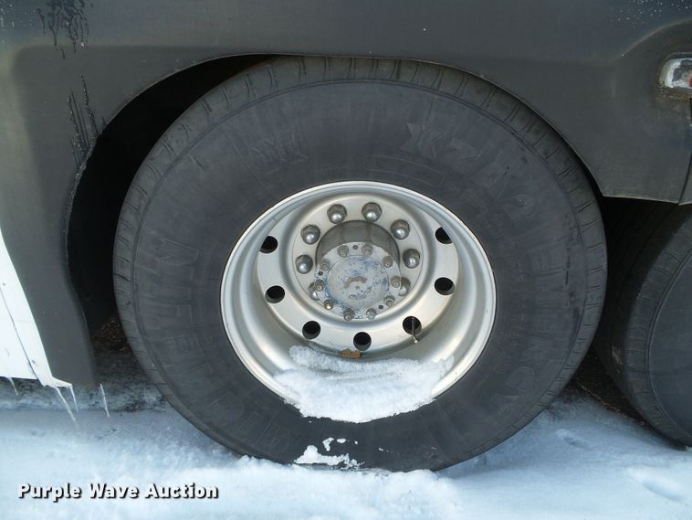 image for item DG8403 1987 MCI 102-A3  coach bus