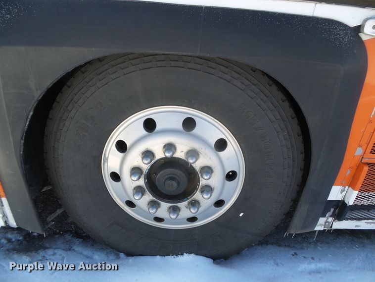 image for item DG8403 1987 MCI 102-A3  coach bus